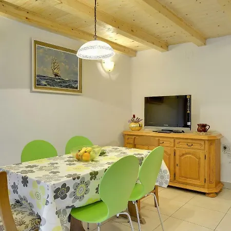 Holiday Casa Letizia * Premantura